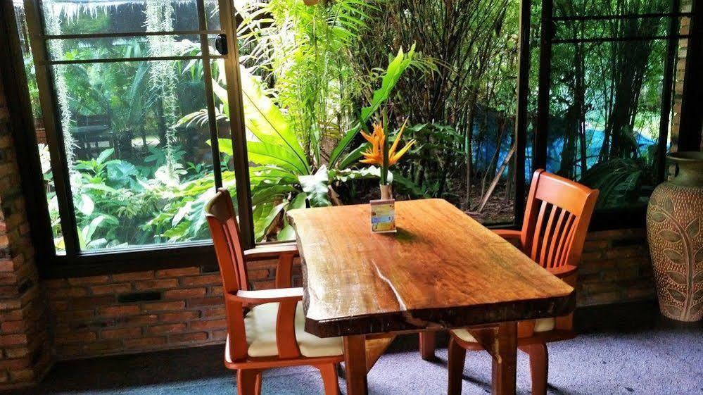 Khao Sok Riverside Cottage Khao Sok National Park Eksteriør bilde